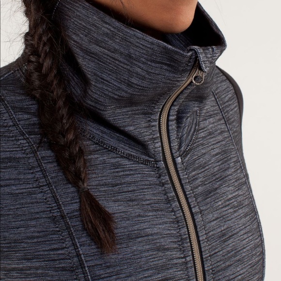 Lululemon Daily Yoga Jacket Reversible Slub Denim Purple Haze - Picture 2 of 7